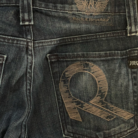 Rock & Republic Jeans Women's Size 29x34 Button Fly Vaughn Mid-Rise Skinny - Picture 4 of 9